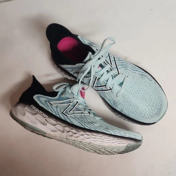 New Balance Fresh Foam 1080 Womens Sz 8.5 seafoam Athletic Shoes - Picture 1 of 14